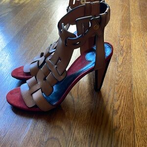 Diane Von Furstenberg heeled sandals size 9